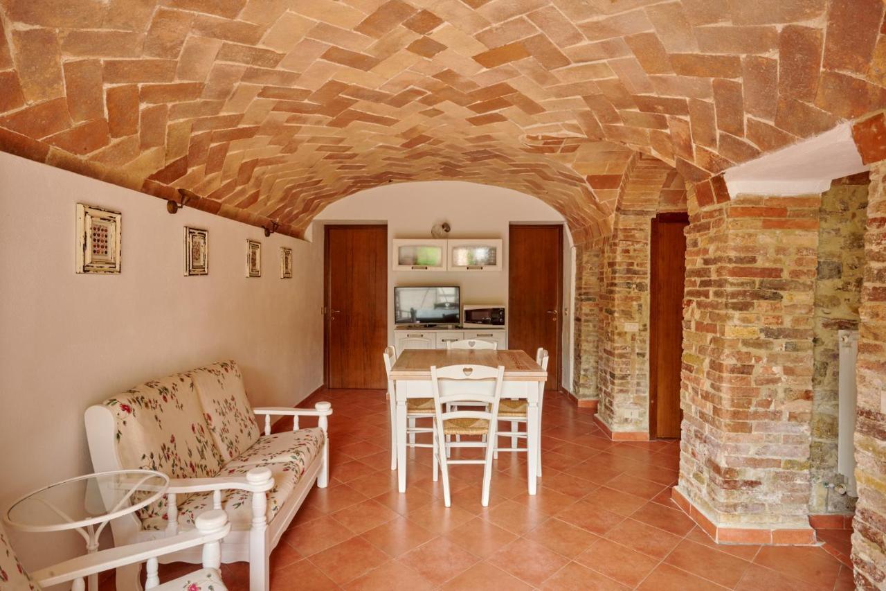 Agriturismo Il Canneto Casole d'Elsa Bagian luar foto